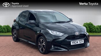 Toyota Yaris 1.5 Hybrid Design 5dr CVT Hybrid Hatchback